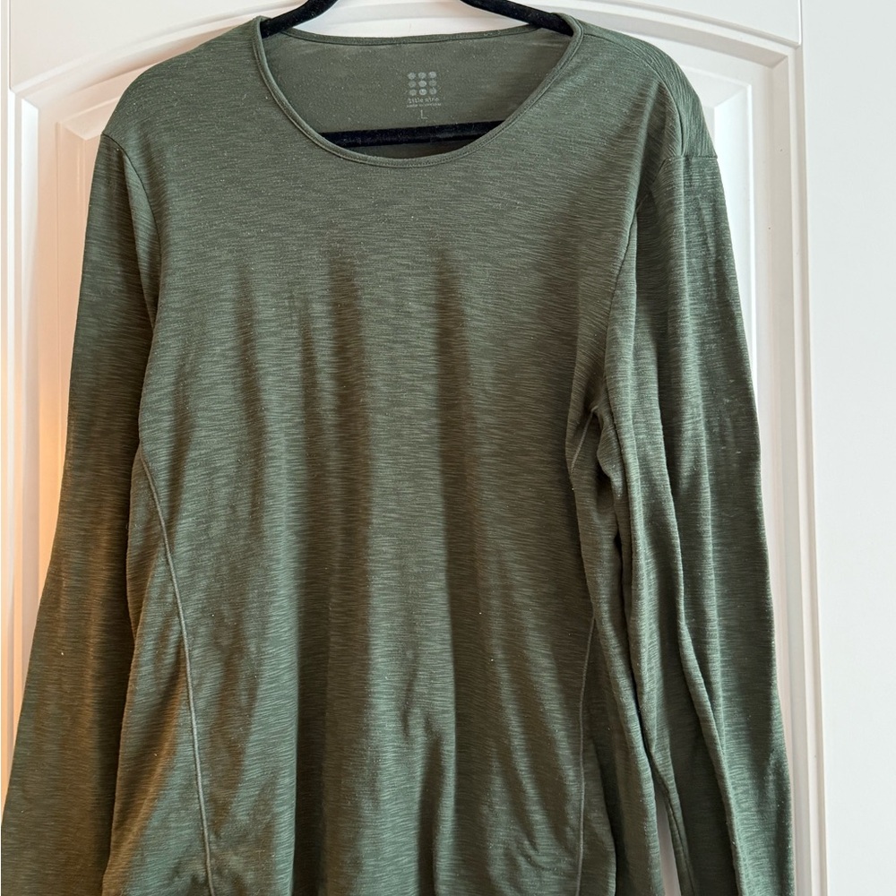 Title Nine Olive Green Long-Sleeve Crew Tee